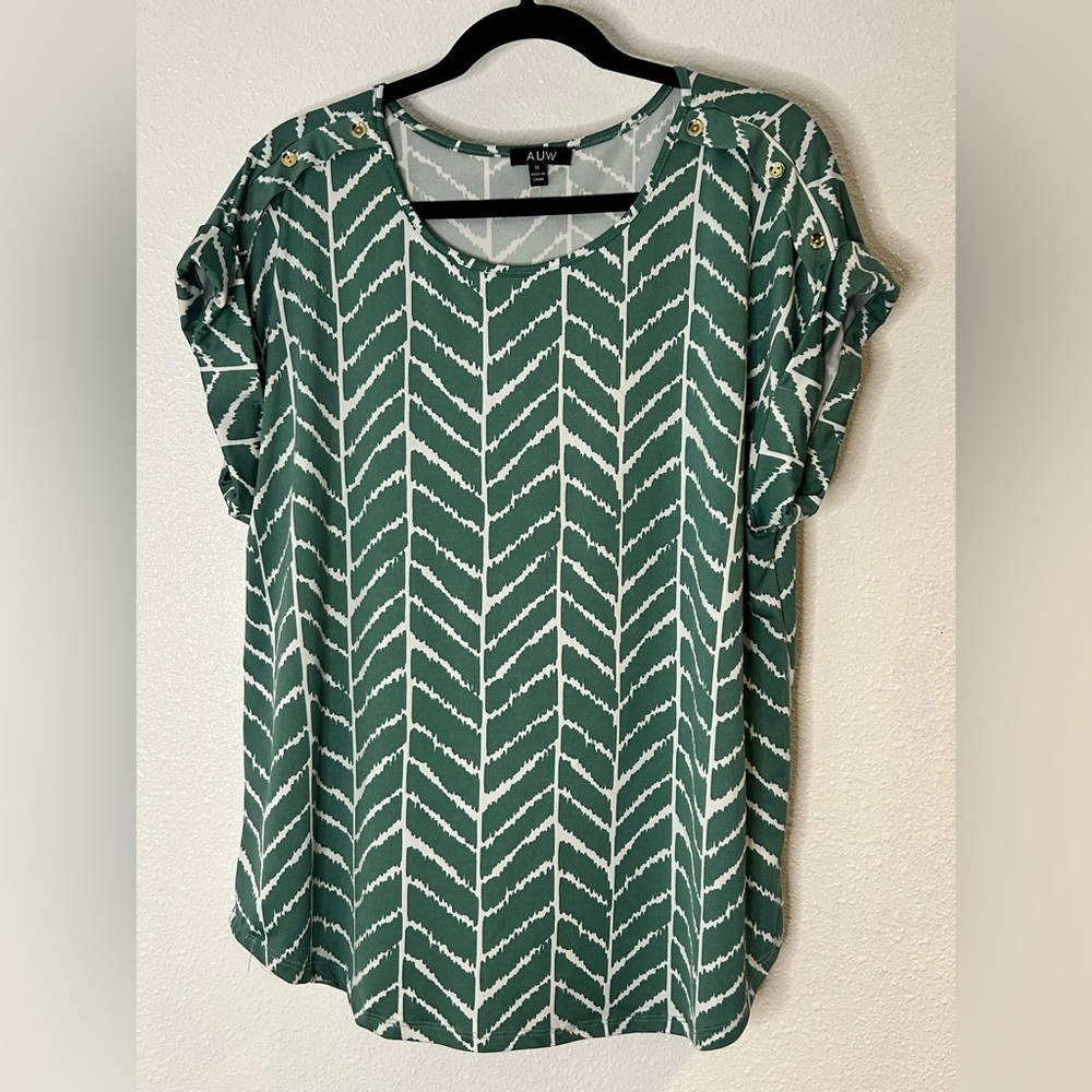 AUW Green and White Blouse Size 1X